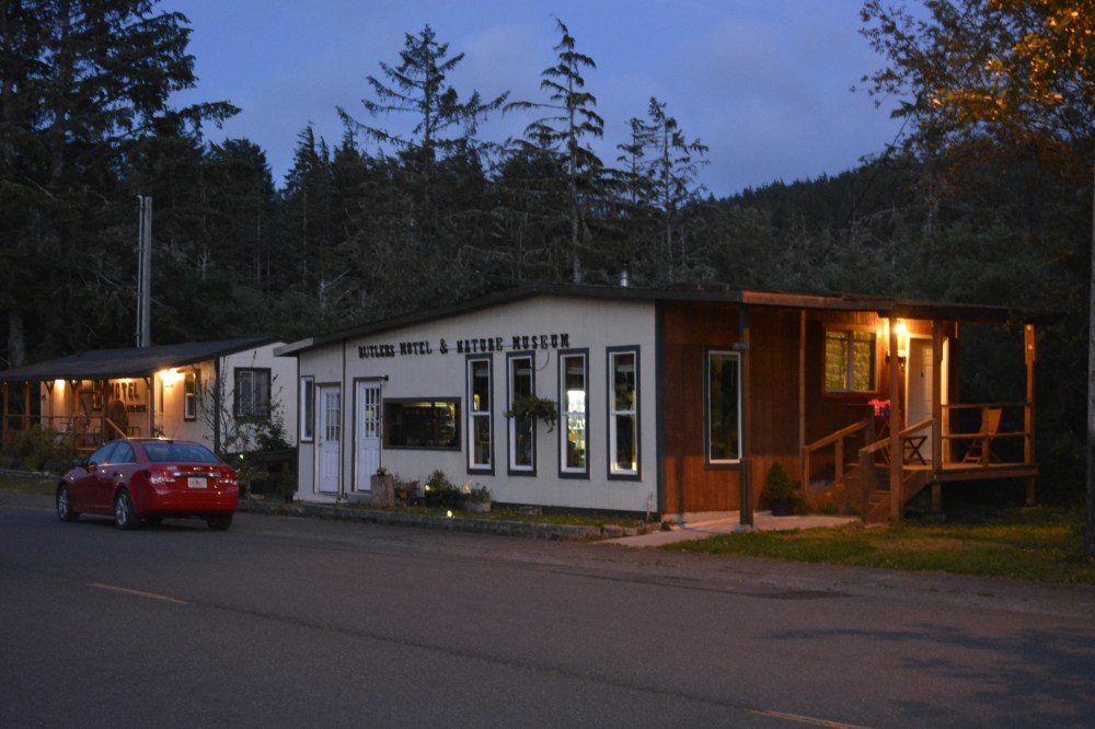 Butlers Motel, Makah Bay