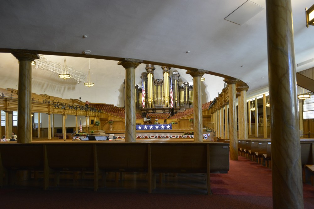 Tabernaakkeli sisältä